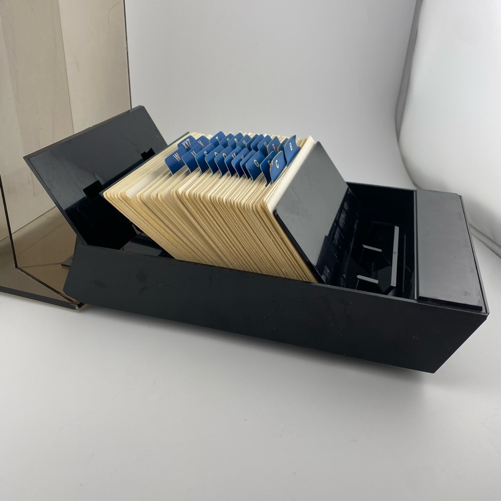Vintage Rolodex VIP24C Business Card / Address File
